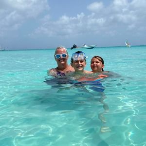 Meet your Posher, Don